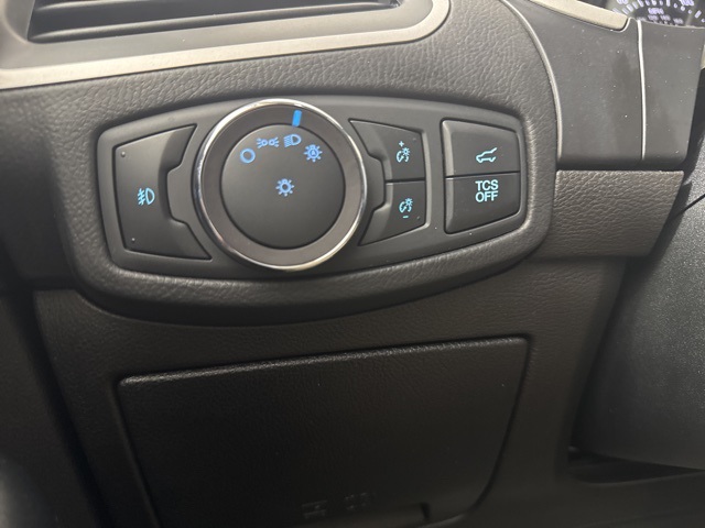 2019 Ford Edge SEL photo 20