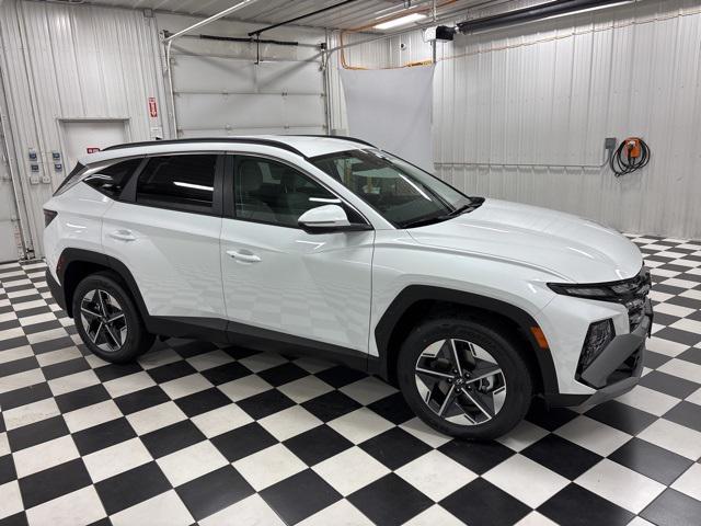 2026 Hyundai Tucson Hybrid SEL Convenience photo 2