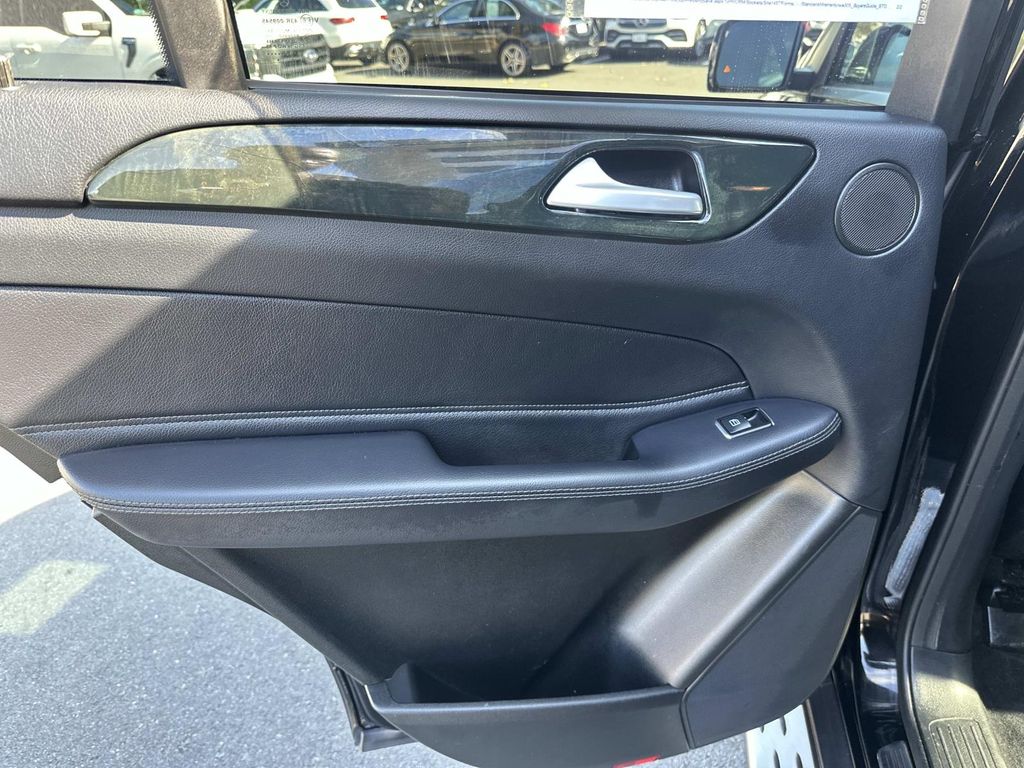 2017 Mercedes Benz GLE 350 photo 30