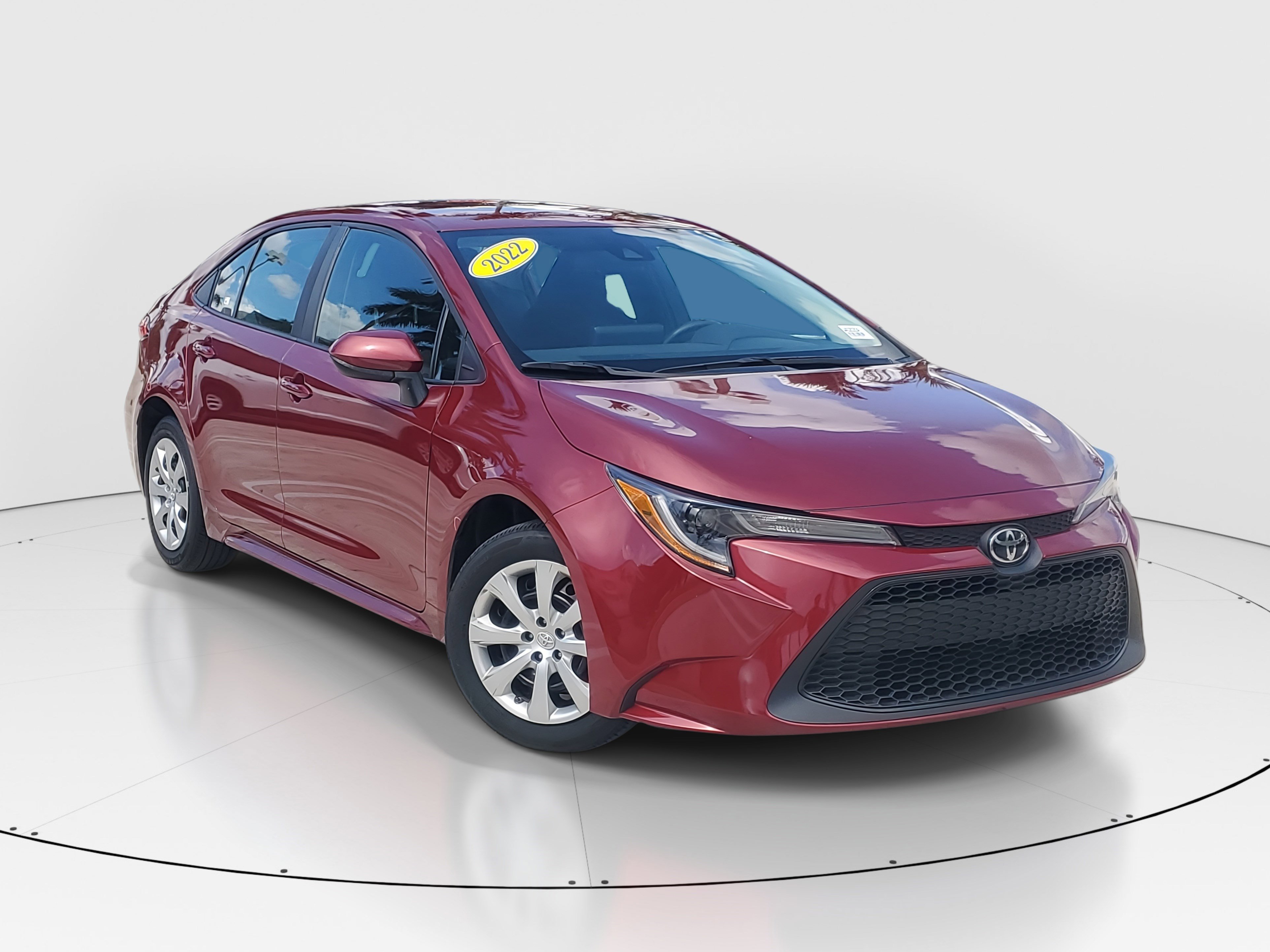 2022 Toyota Corolla LE photo 2