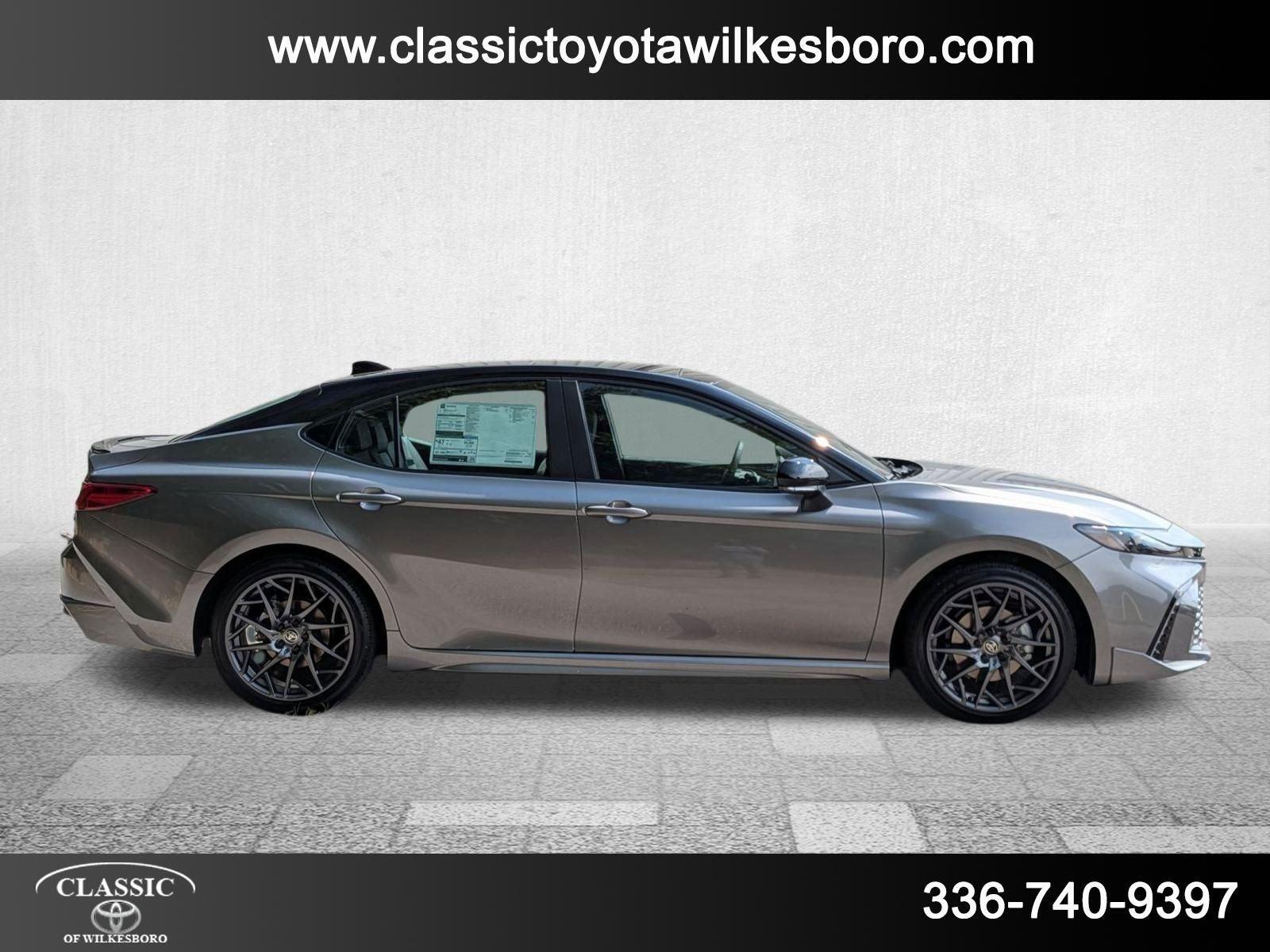 2025 Toyota Camry XSE photo 4