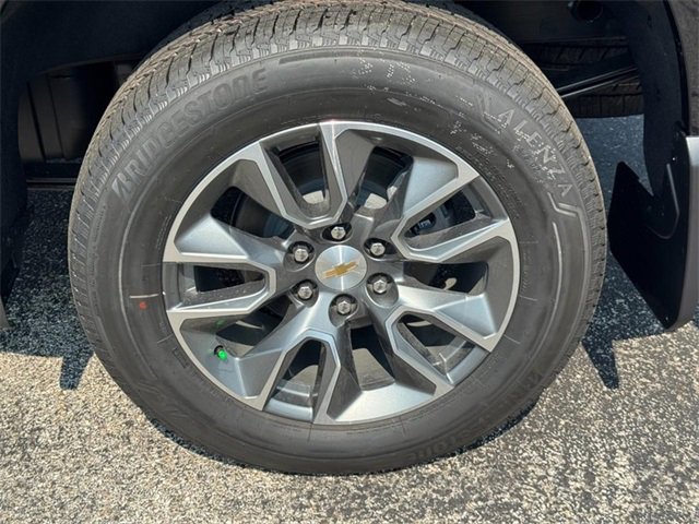 2025 Chevrolet Silverado 1500 LT photo 5
