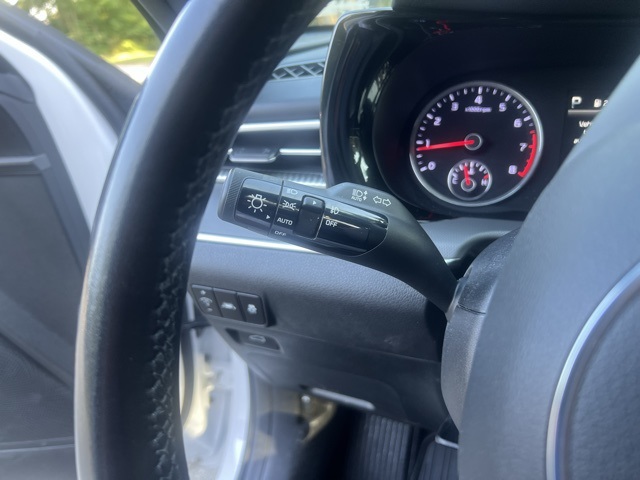 2022 Kia K5 GT-Line photo 9