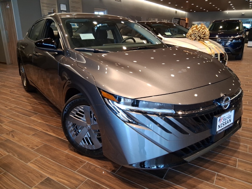 2026 Nissan Sentra S's photo