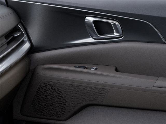 2026 Kia Carnival LX photo 24