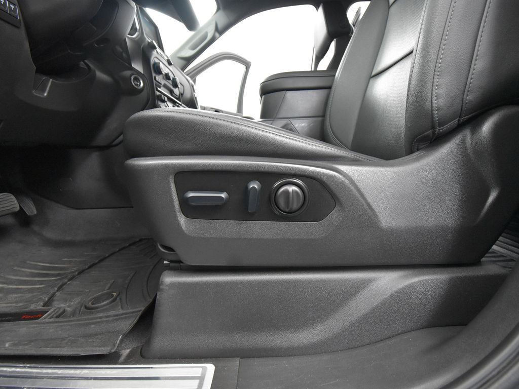 2022 Chevrolet Silverado 2500HD LTZ photo 16
