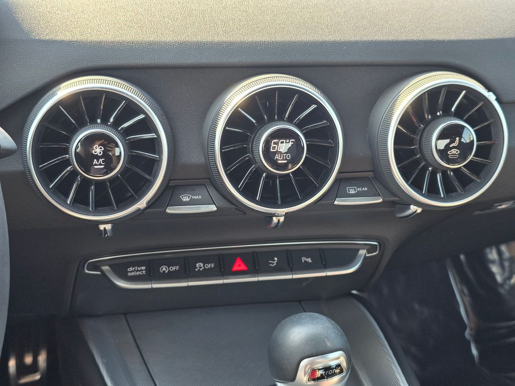 2020 Audi TT 2.0T Quattro photo 23