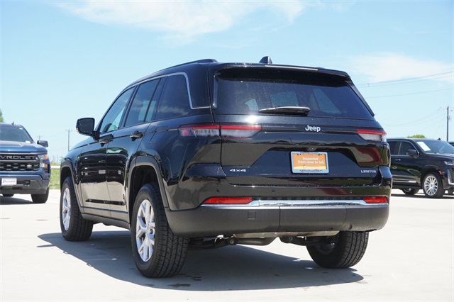 2022 Jeep Grand Cherokee Limited photo 3