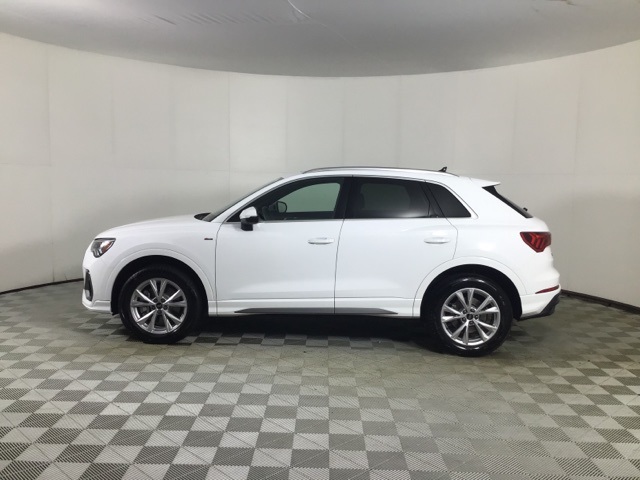 2024 Audi Q3 Premium Plus S line photo 4