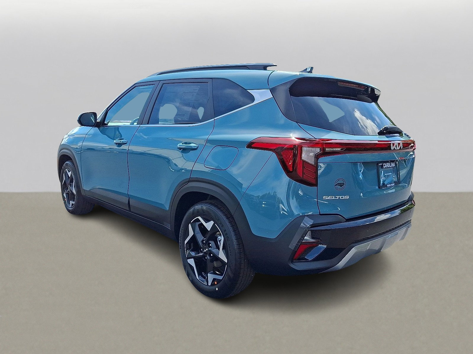 2026 Kia Seltos EX photo 3