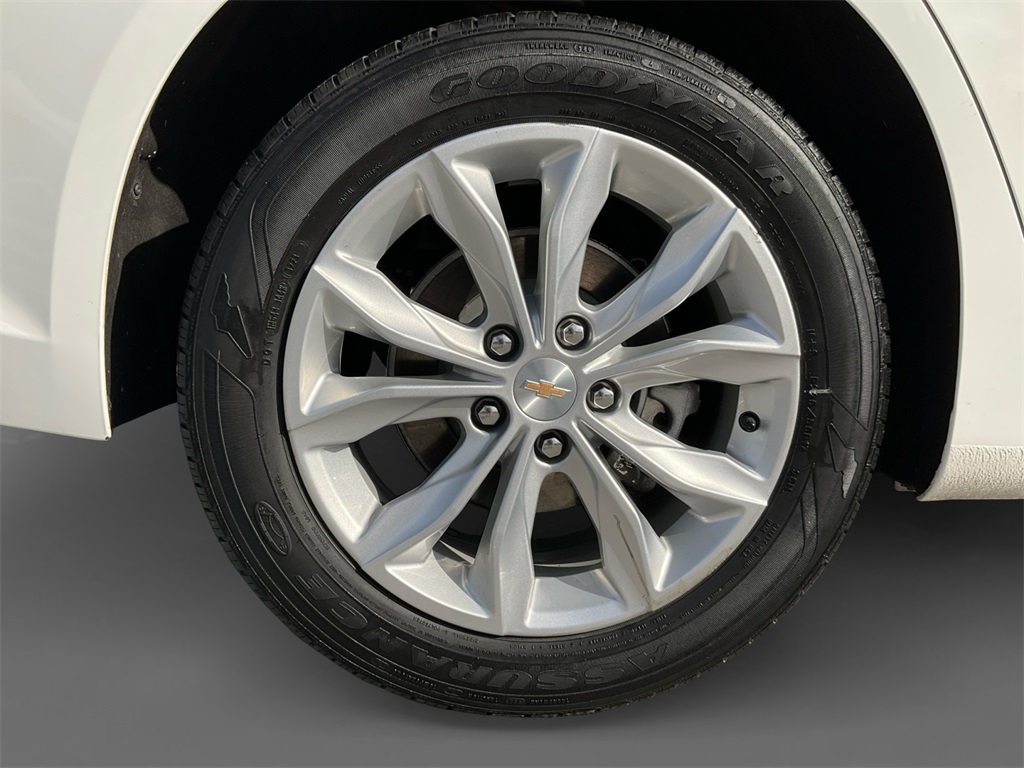2024 Chevrolet Malibu 1LT photo 10