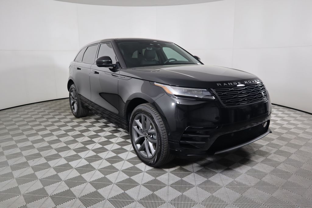 2026 Land Rover Range Rover Velar SE photo 3