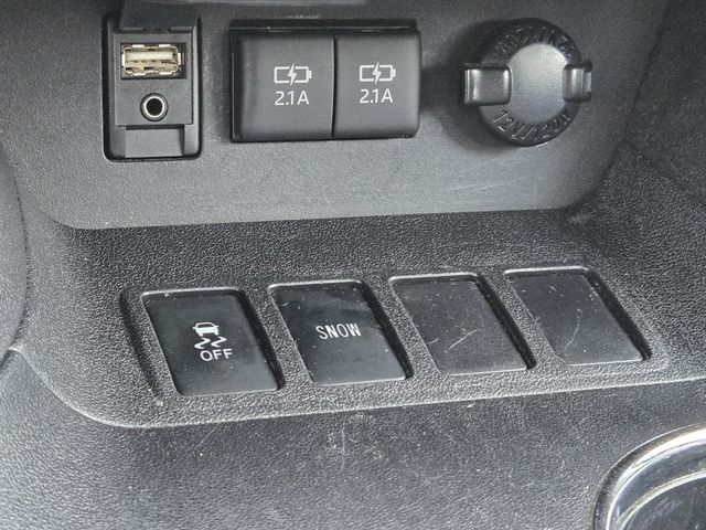 2017 Toyota Highlander Limited photo 15