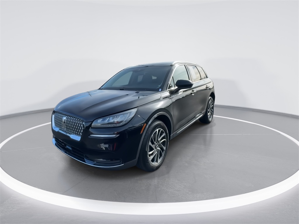 2021 Lincoln Corsair Standard photo 4