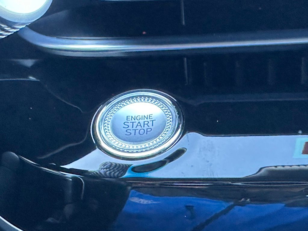 2024 Genesis G80 2.5T photo 33