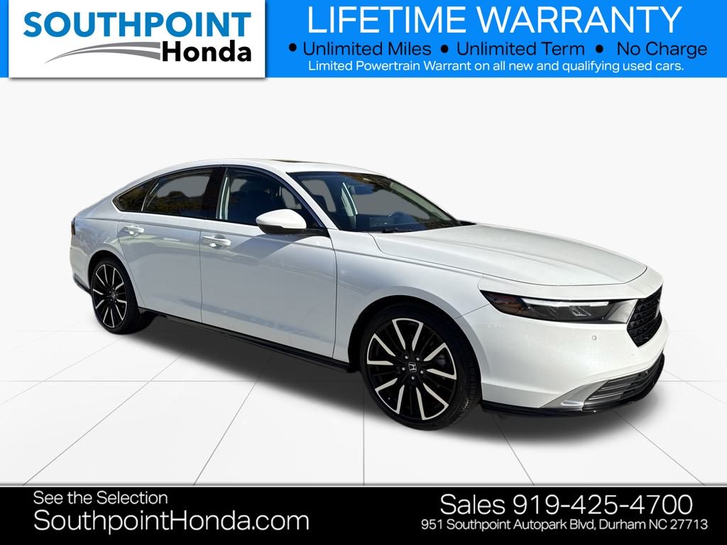 2024 Honda Accord Hybrid Touring's photo