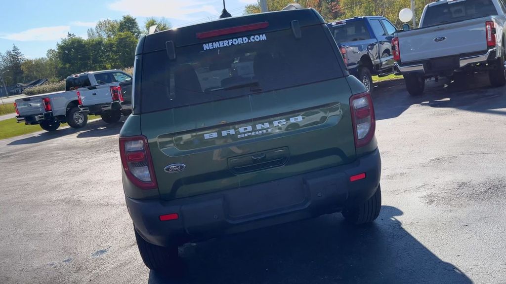 2025 Ford Bronco Sport Outer Banks photo 2