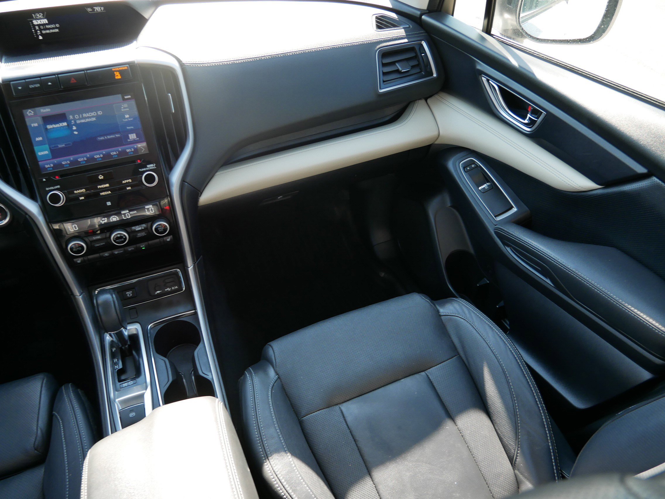 2019 Subaru Ascent Limited photo 11