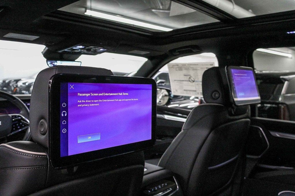 2026 Cadillac Escalade ESV Sport photo 14