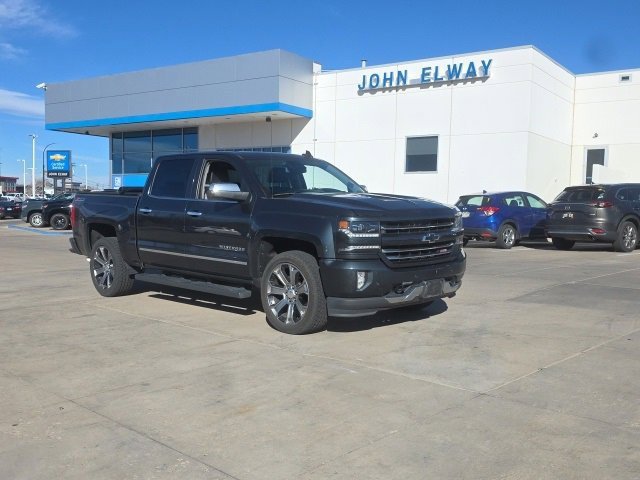 2017 Chevrolet Silverado 1500 LTZ photo 3
