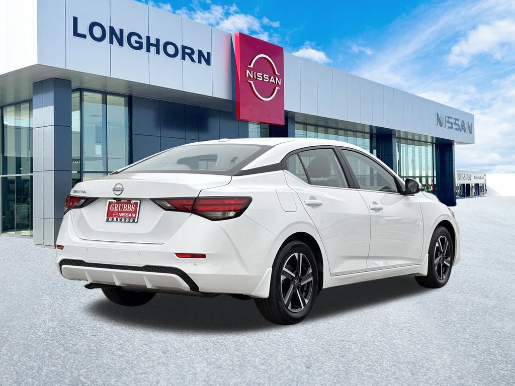 2025 Nissan Sentra SV photo 3