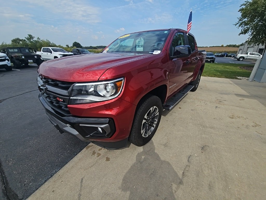 2021 Chevrolet Colorado Z71 photo 2