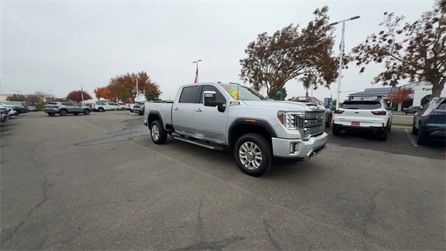 2021 GMC Sierra 2500HD Denali's photo