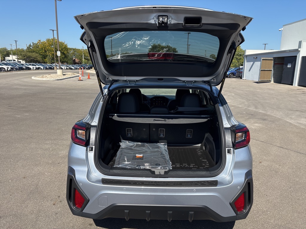 2025 Subaru Crosstrek Limited photo 7