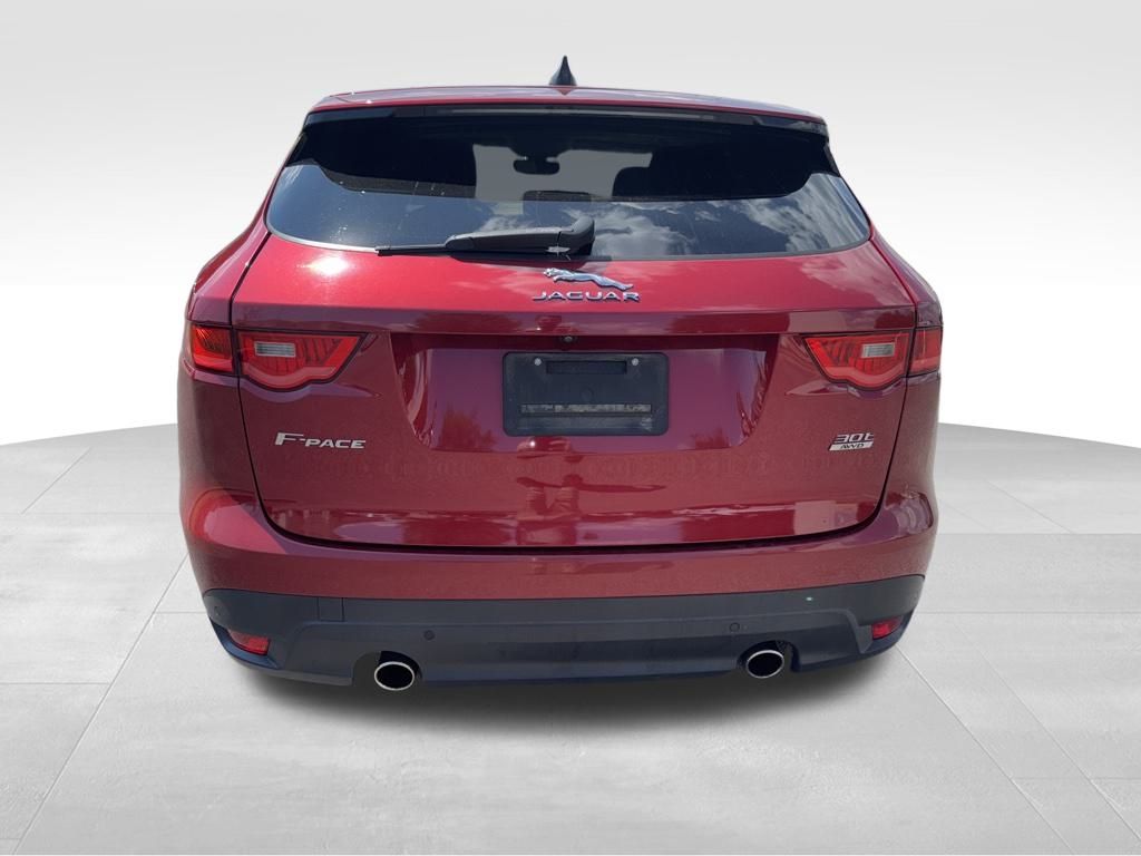 2020 Jaguar F-PACE Prestige photo 5