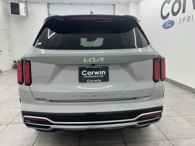 2022 Kia Sorento photo 3