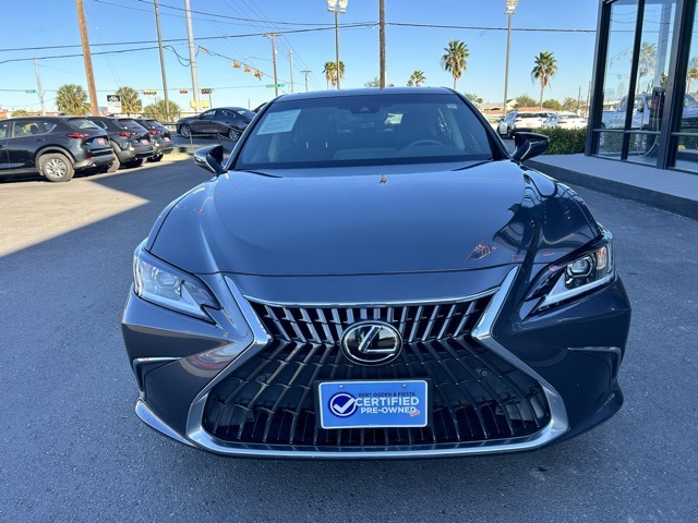 2022 Lexus ES 350 photo 2