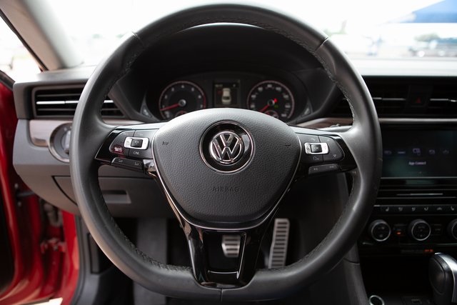 2022 Volkswagen Passat 2.0T Limited photo 24