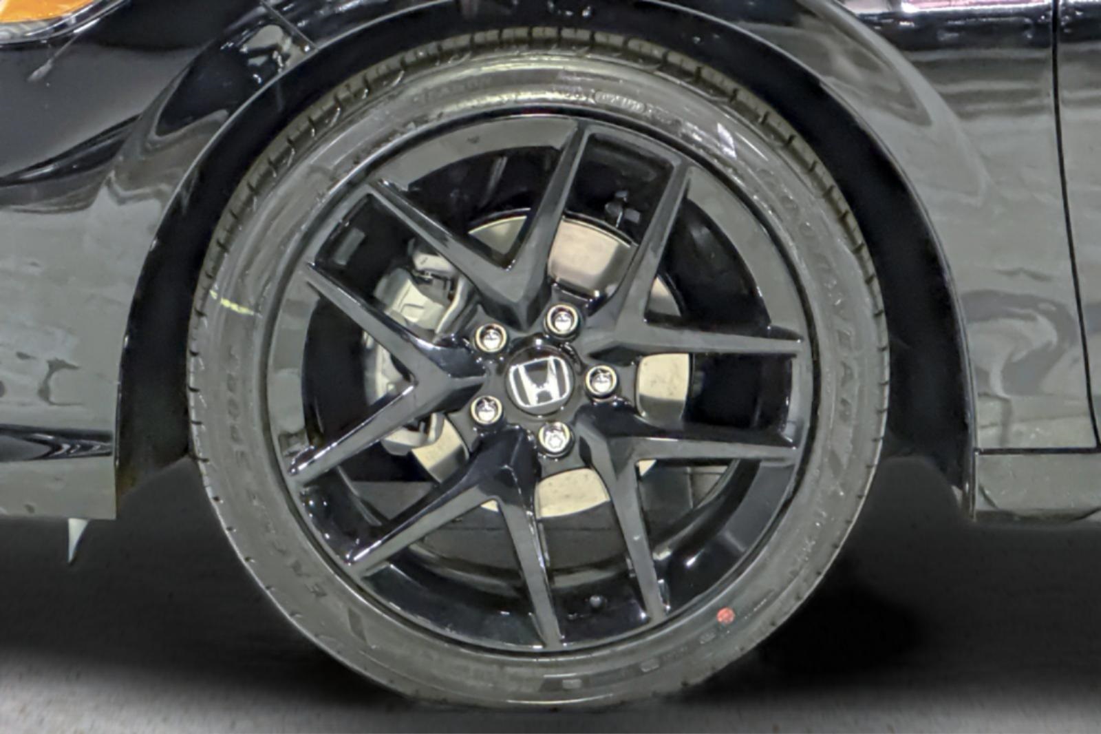 2026 Honda Civic Hatchback Sport photo 10