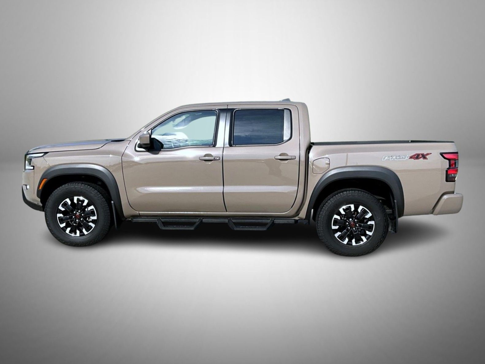2024 Nissan Frontier PRO-4X photo 8