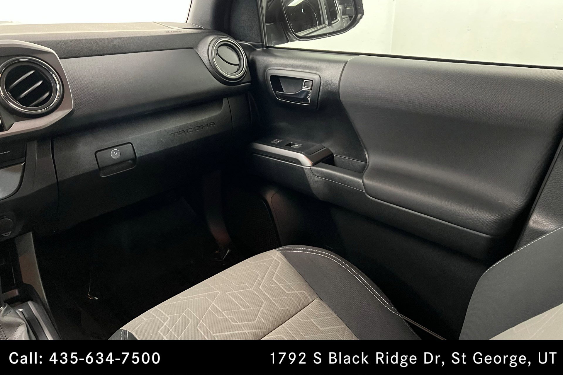 2022 Toyota Tacoma TRD Sport Double Cab photo 10