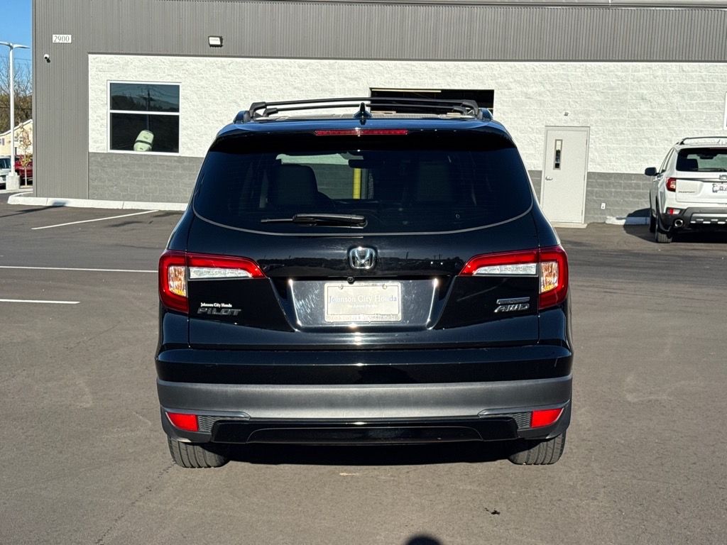 2022 Honda Pilot SE photo 4