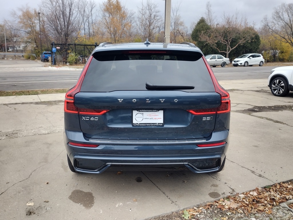 2026 VOLVO XC60 - Image 6