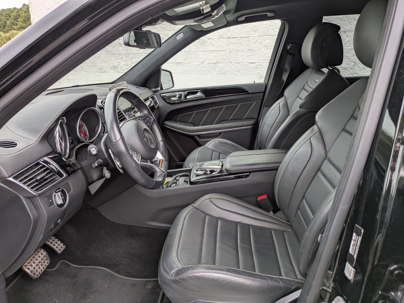 2017 Mercedes Benz GLS 63 AMG 4MATIC photo 2