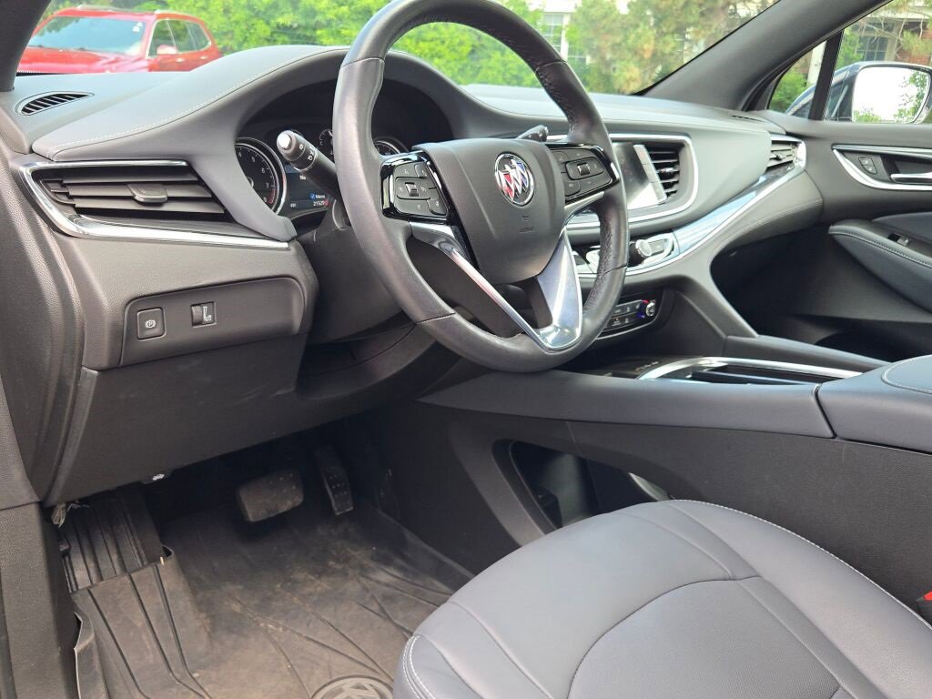 2024 Buick Enclave Essence photo 25