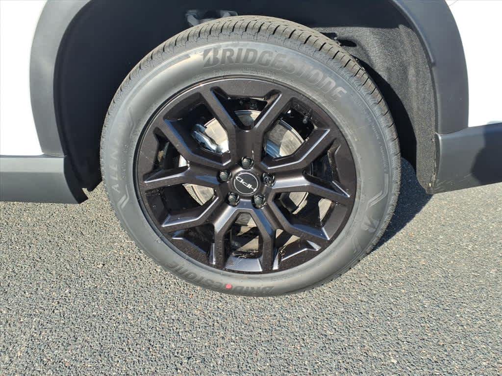 2025 Honda Pilot Touring photo 5