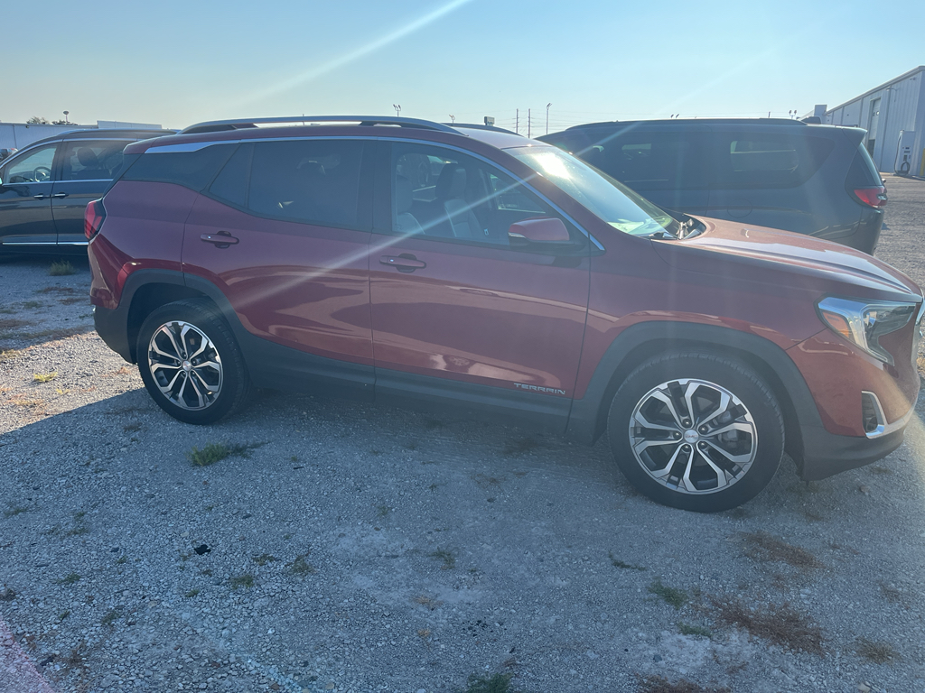 2020 Gmc Terrain SLT photo 3