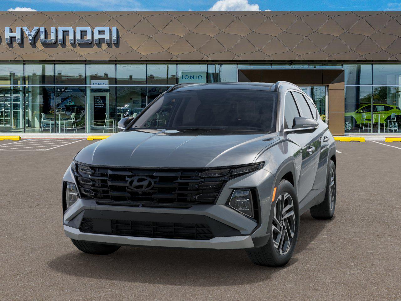 2025 Hyundai Tucson Hybrid Limited photo 4