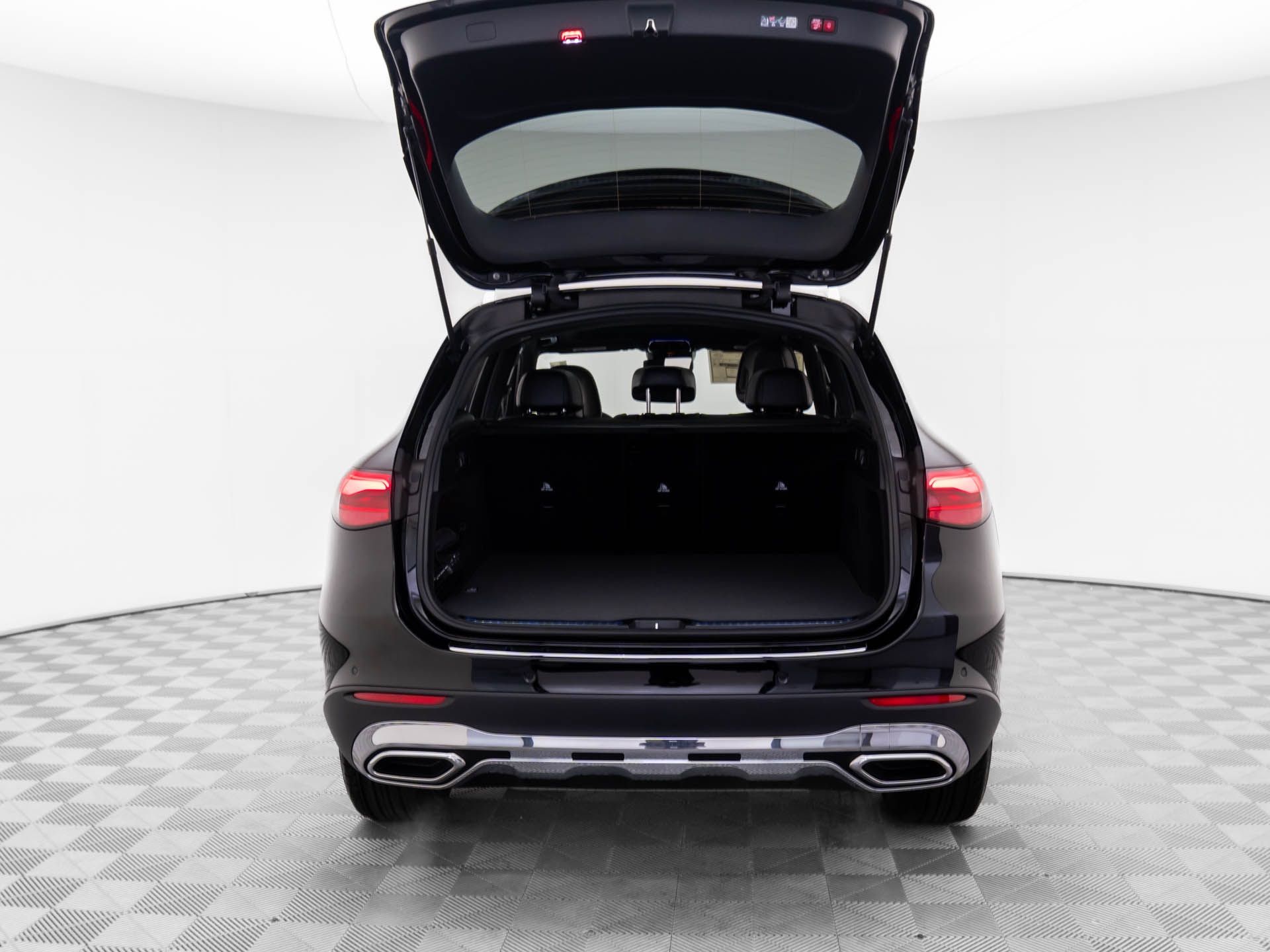 2025 Mercedes Benz GLC 300 4MATIC photo 28