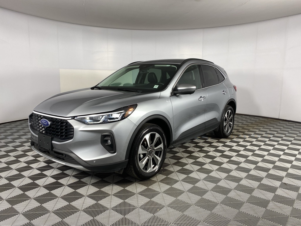 2024 Ford Escape Platinum photo 4