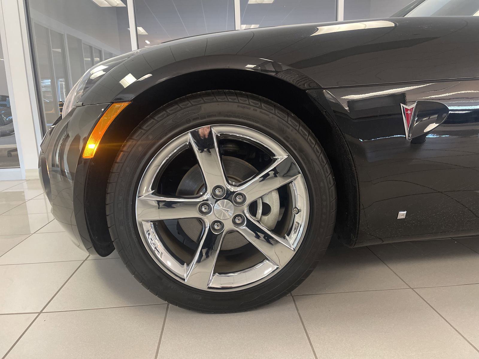 2009 Pontiac Solstice photo 12