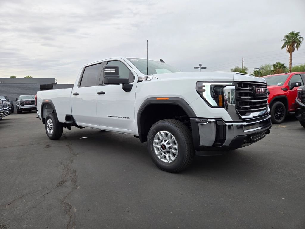 2025 GMC Sierra 2500HD Pro's photo
