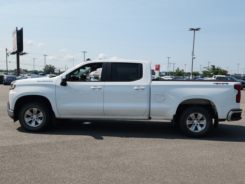 2020 Chevrolet Silverado 1500 LT photo 6