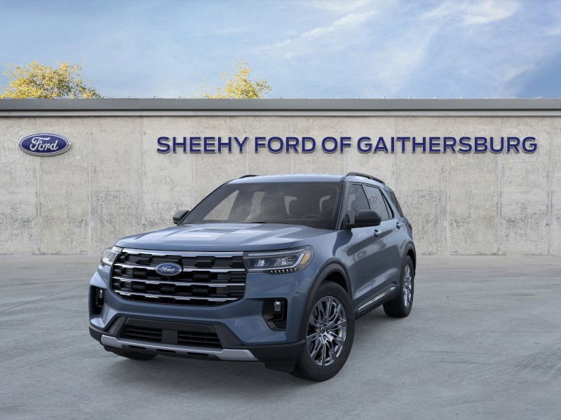 2025 Ford Explorer photo 3