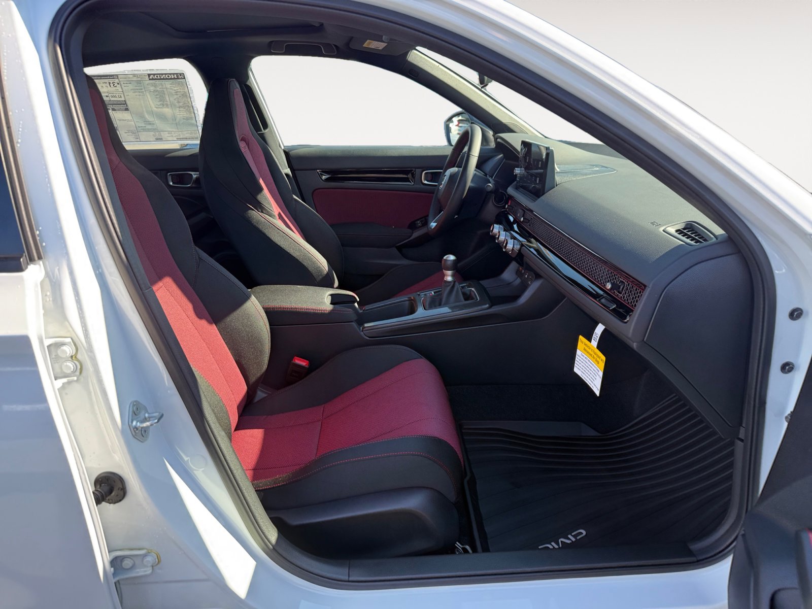 2026 Honda Civic Si photo 18