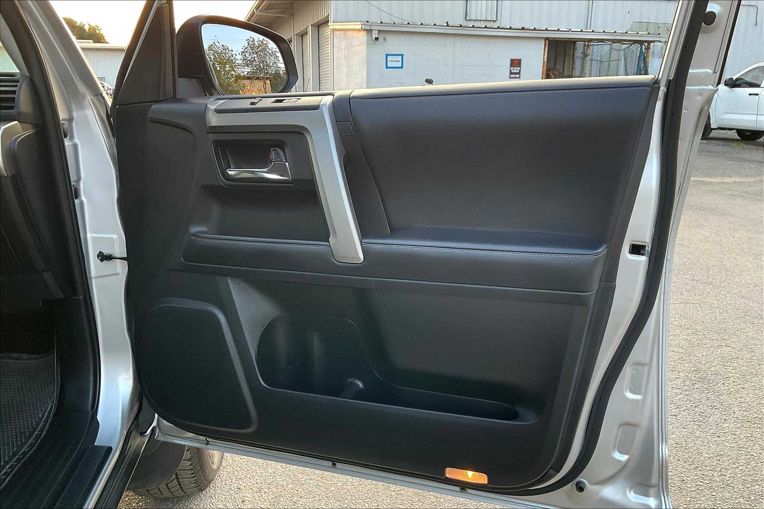 2024 Toyota 4Runner SR5 photo 20